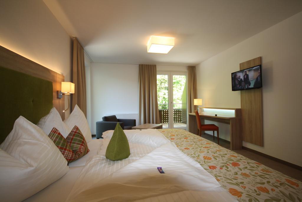 Hotel Aberseehof Sankt Gilgen Room photo